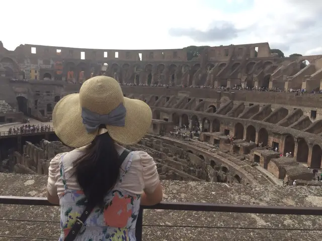 【イタリア】古代ローマを感じる！コロッセオ