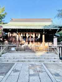 【新宿下落合氷川神社/東京都】歴史深い神社と河津桜