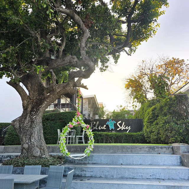 TheBlueSkyResort