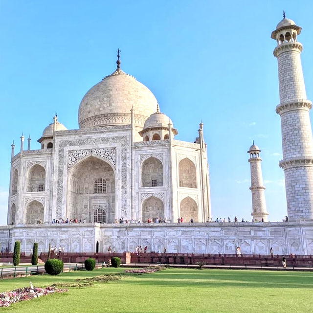 ♥️ Visiting the most romantic building in the world: Taj Mahal 🕌✨