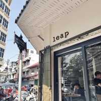 Leap cafe