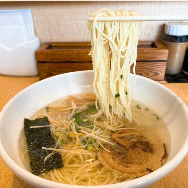 【福岡グルメ】美味しい塩ラーメンが食べれるよ