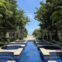 Wonderful pool villa experience at Sanya