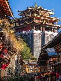 Explore Dukezong Ancient Town 🏘️✨