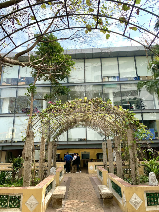 マカオ　マカオ観光　世界遺産の図書館に行ってきた！