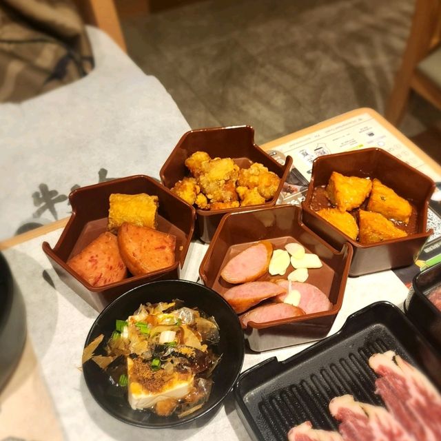 牛大人📍旺角瓊華中心