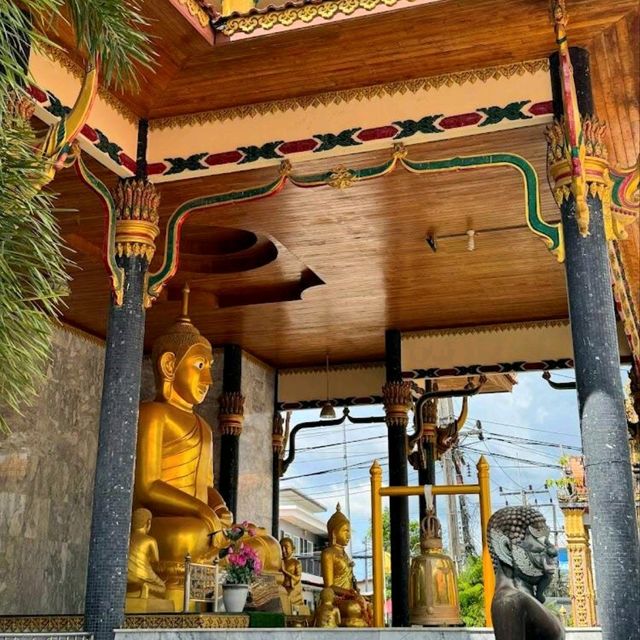 Thep Krasattri Temple ( Ban Don Temple )