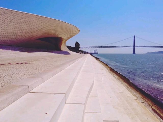 夢幻空間中的當代藝術