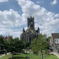 GHENT - Grandeur, Heritage, Enchanting, Nostalgic, Timeless