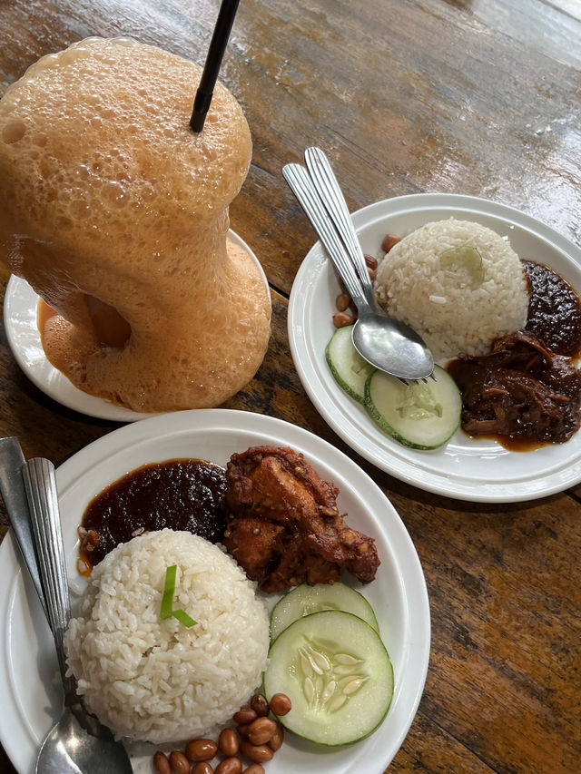 Morning Serenity: Delicious Breakfast at Dusun Nakawan 🇲🇾