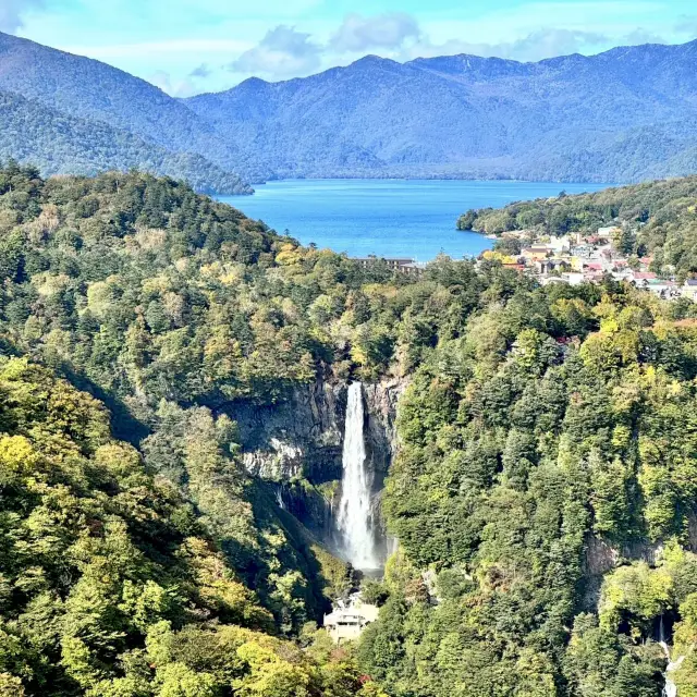 น้ำตกที่สวยที่สุดในญี่ปุ่น