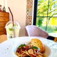 ร้านอาหารคอจเทจ หัวหิน