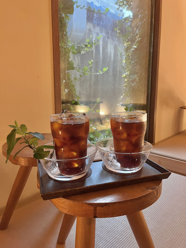 신당동에 이런 아늑한 카페가 숨어 있다니🌿