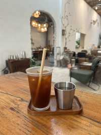 Cam coffee n more คาเฟ่ฮอยอันสุดชิก