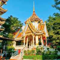 泰國曼谷市區歷史古跡皇家寺廟:Wat Sutthiwararam，精美絕倫的建築和雕像，適合打卡拍照📸好去處