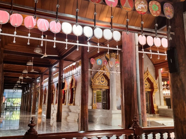 วัดปากน้ำภาษีเจริญ กรุงเทพฯ วัดที่ต้องอยู่ในลิสต์