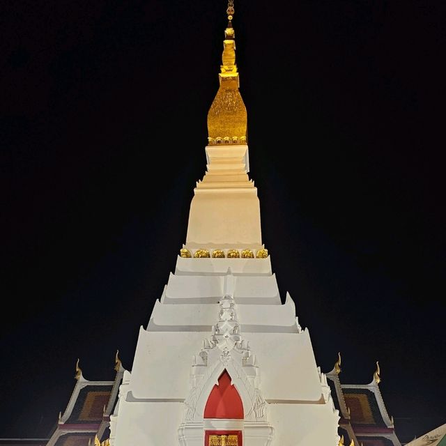 สองพระธาตุ