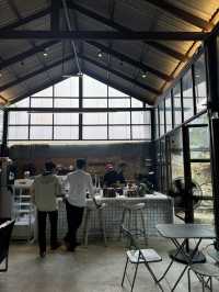 GOOD SLOW CAFE พักผ่อนที่คาเฟ่ในวันหยุด