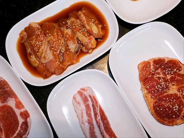 คิงคองบุฟเฟ่ต์เปิดเทียร์อาหารใหม่ !