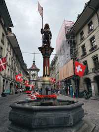 瑞士🇨🇭 伯恩｜中世紀古城 🏰 時鐘塔 🕰️