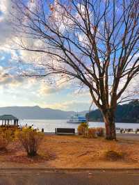 【箱根】夕焼けが絶景な芦ノ湖