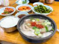 부산 여행의 소울푸드 국밥 맛집 “합천돼지국밥”