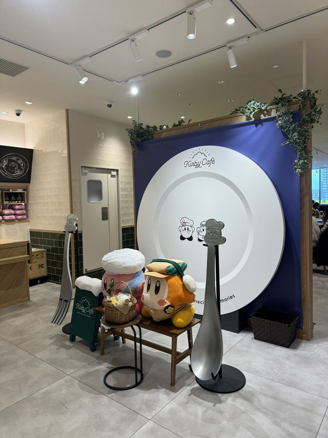 Kirby Cafe in Osaka 🇯🇵