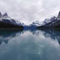 Maligne Lake: Serenity in the Canadian Rockies