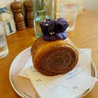 Vibrant Gatherings at Paddington Social Cafe