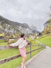 A Day of Leisurely Stroll in Lauterbrunnen! 