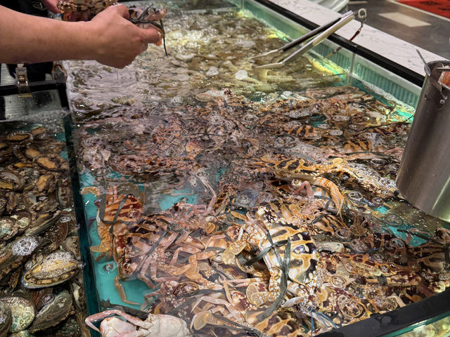 必須打卡：真心大癲！任撈任食海鮮放題打邊爐！