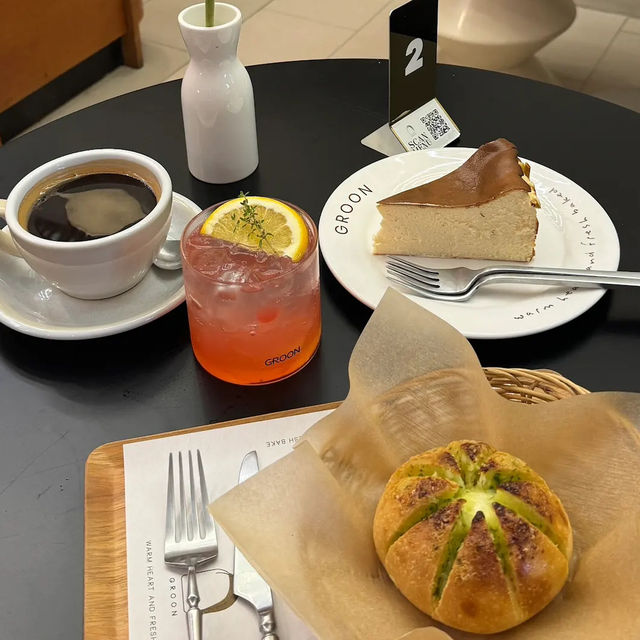 คาเฟ่สุดฮิต วัยรุ่นชอบไปที่เชียงใหม่ ✨