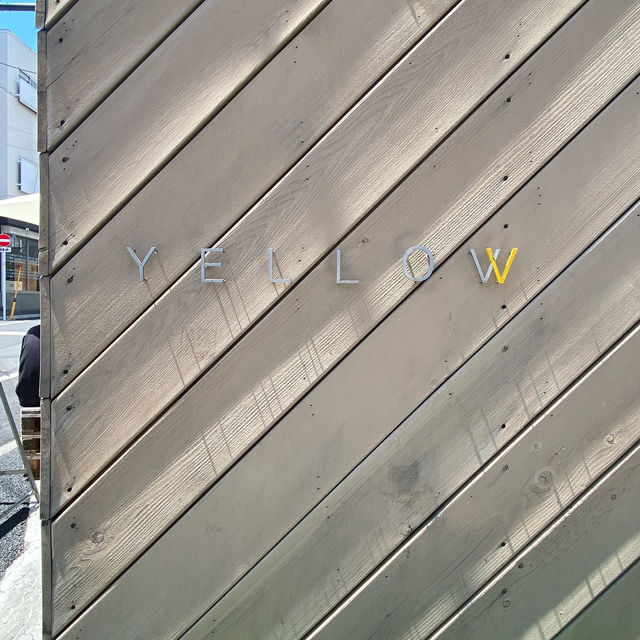 Bright and Cozy Café in Setagaya – Yellow
