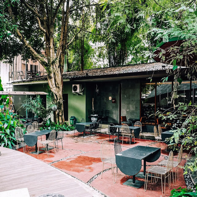 Kwan Baru Coffee and Talk in Bogor 