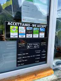 กระเช้าลับในเทือกเขา Dolomite Italy 