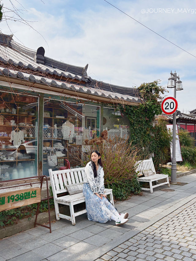 꽁꽁 아껴두었던 전주의 앤티크 카페입니다☕