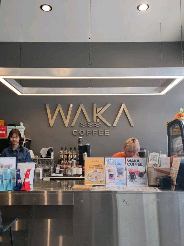 WAKA COFFEE ตลาดต้นสัก คอร์เนอร์ คาเฟ่สนามบินน้ำ