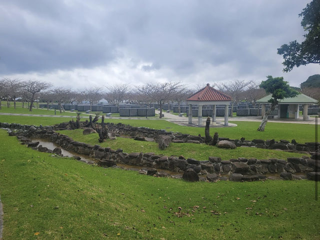 和平紀念公園（糸滿市）