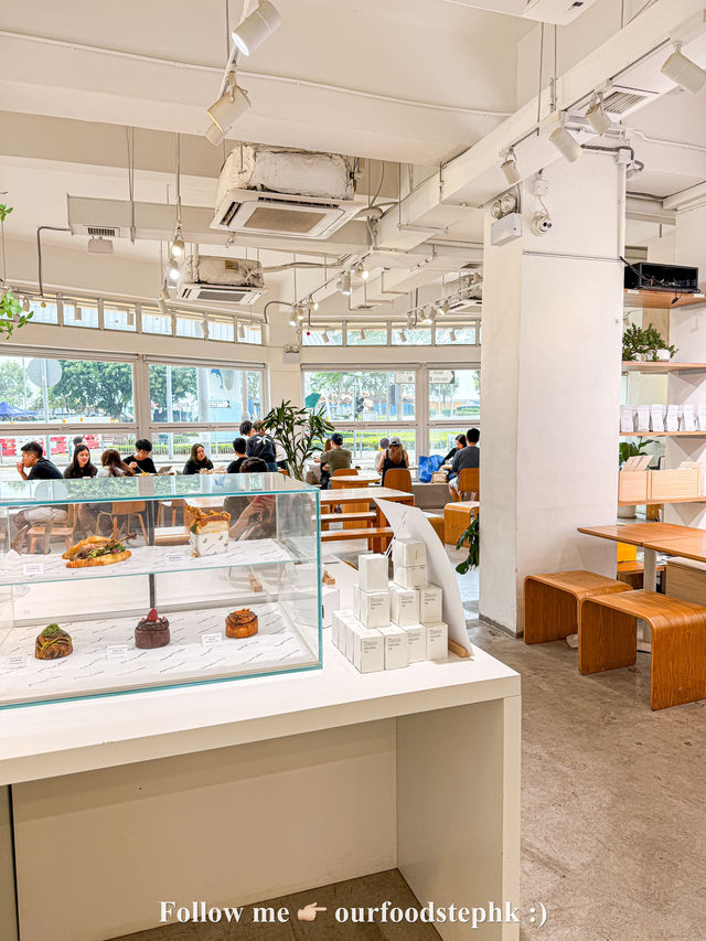 ☞ 本地烘焙品牌咖啡店 • 寵物友善+Wifi任坐!