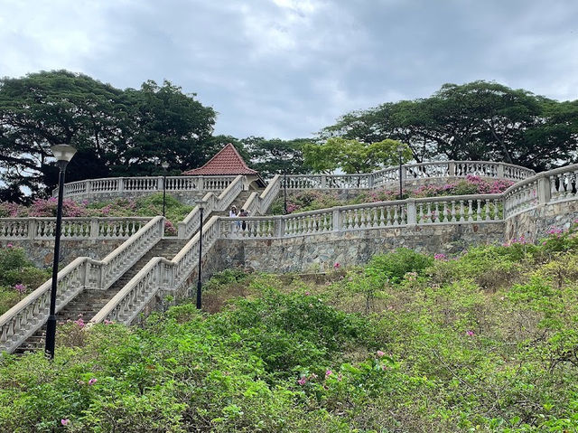 🌉 Henderson Waves: Singapore’s Most Instagram-Worthy Bridge (With a Side of Jungle Vibes!) 🌿