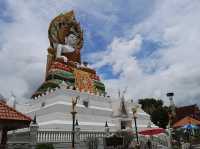 🌾🏯 ROI ET WEEKEND GETAWAY: Where Giant Buddhas & Isaan Charm Collide! 