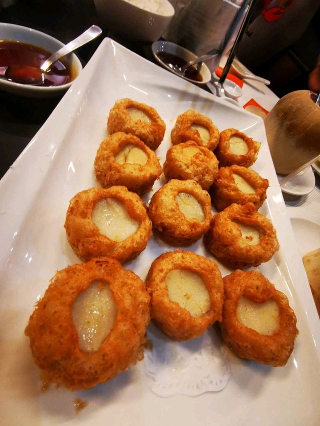 Cracking Into Flavour – A Feast at JUMBO Seafood Restaurant