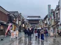 Zenkoji temple