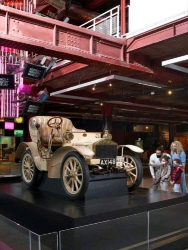 Manchester Museum