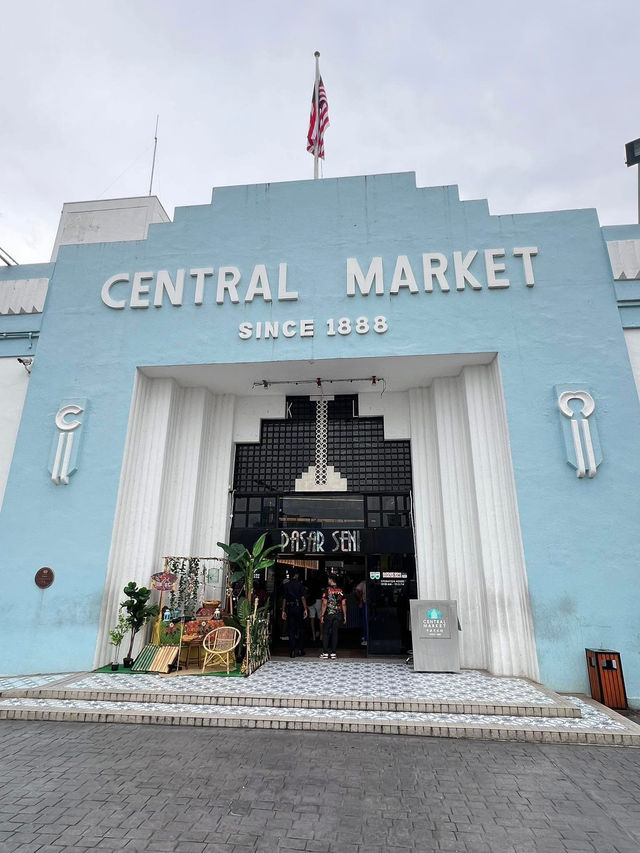 CENTRAL MARKET