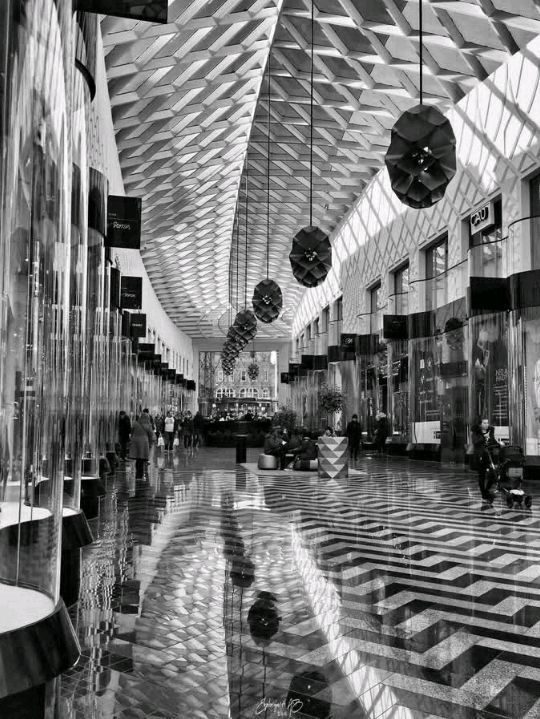 a true gem in the heart of the city, offering a shopping experience that’s both elegant and exciting