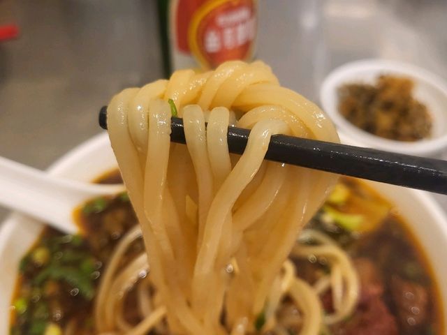 뉴러우멘관즈