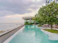 ที่พักติดทะเลศรีราชา ที่วิวดีเห็นวิวทะเลชัดๆ