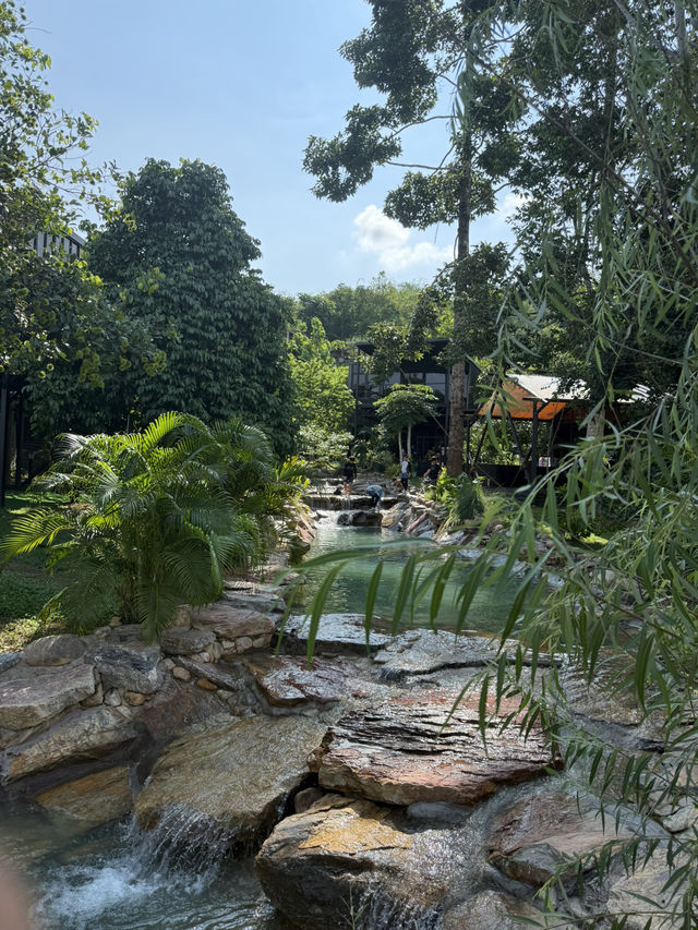 Green Love Garden – นอนชิลริมลำธาร