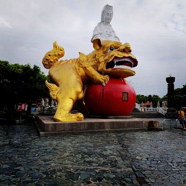遊台灣北部基隆：大佛禪寺觀音像觀景台